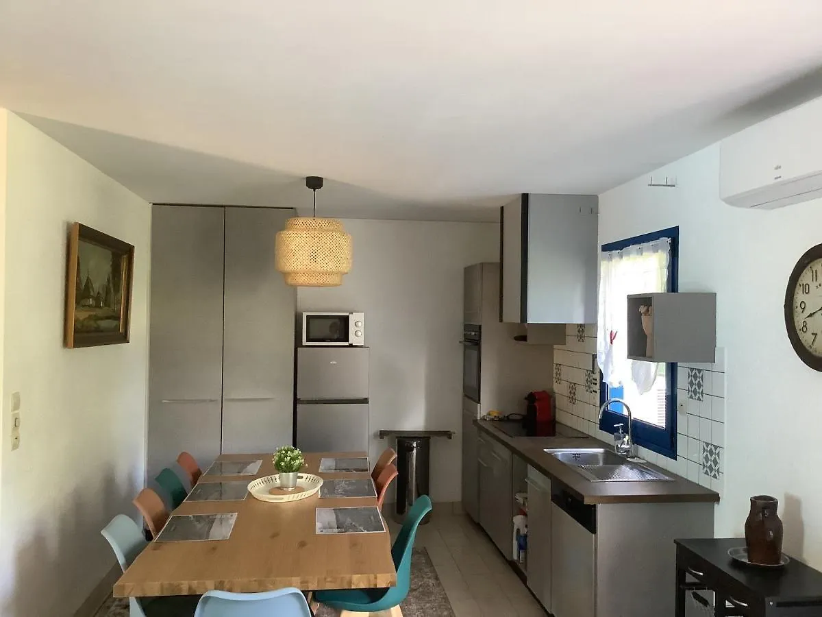 Holiday home Gite Milin A Sizun Hebergement Confortable Pour 7 Pers